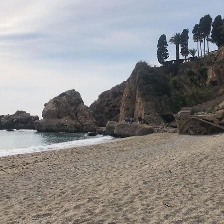 Torrecilla Sirena Beach Nerja Exterior photo