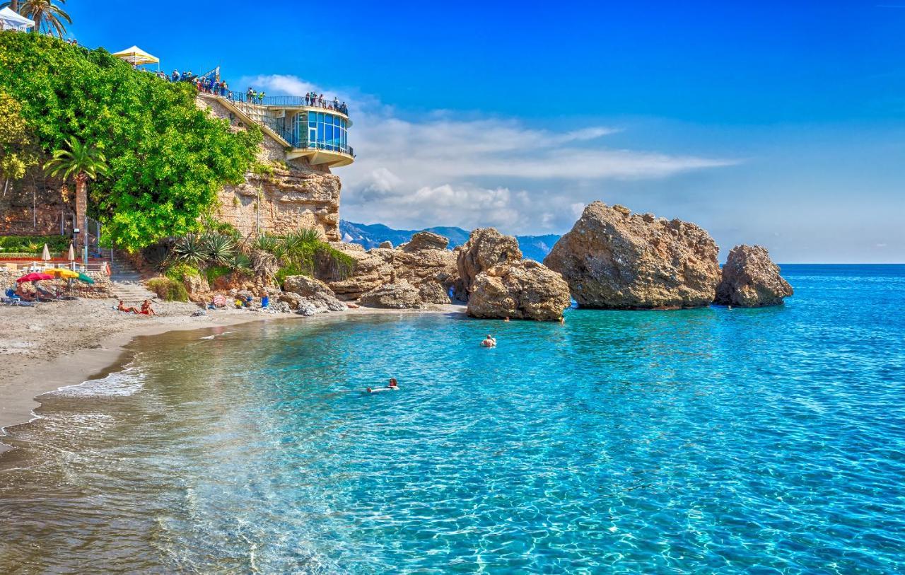 Torrecilla Sirena Beach Nerja Exterior photo